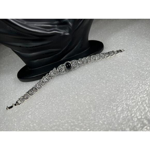 Vintage Design Black Mystery Bracelet True Deadstock Retro - Picture 4 of 16